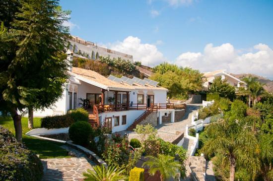 Villa Zorro Fugaz En Puntalara Nerja Exteriör bild